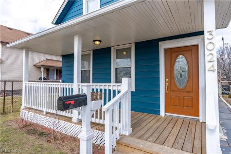 3024 Vega Avenue Cleveland OH 44113