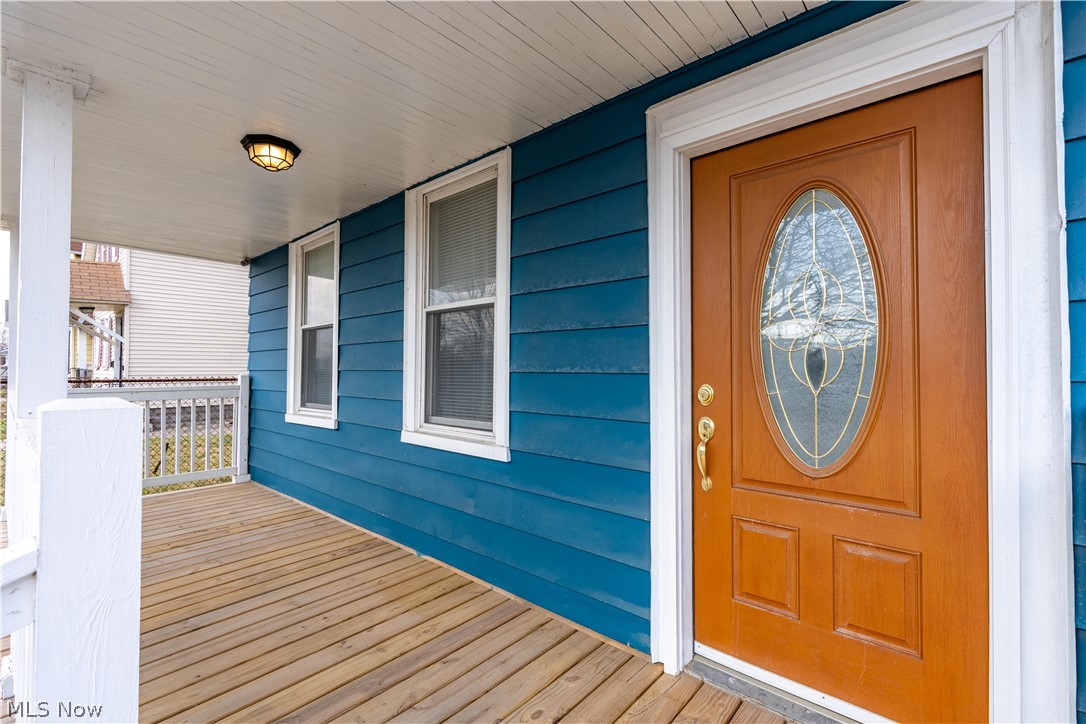 3024 Vega Avenue Cleveland OH 44113