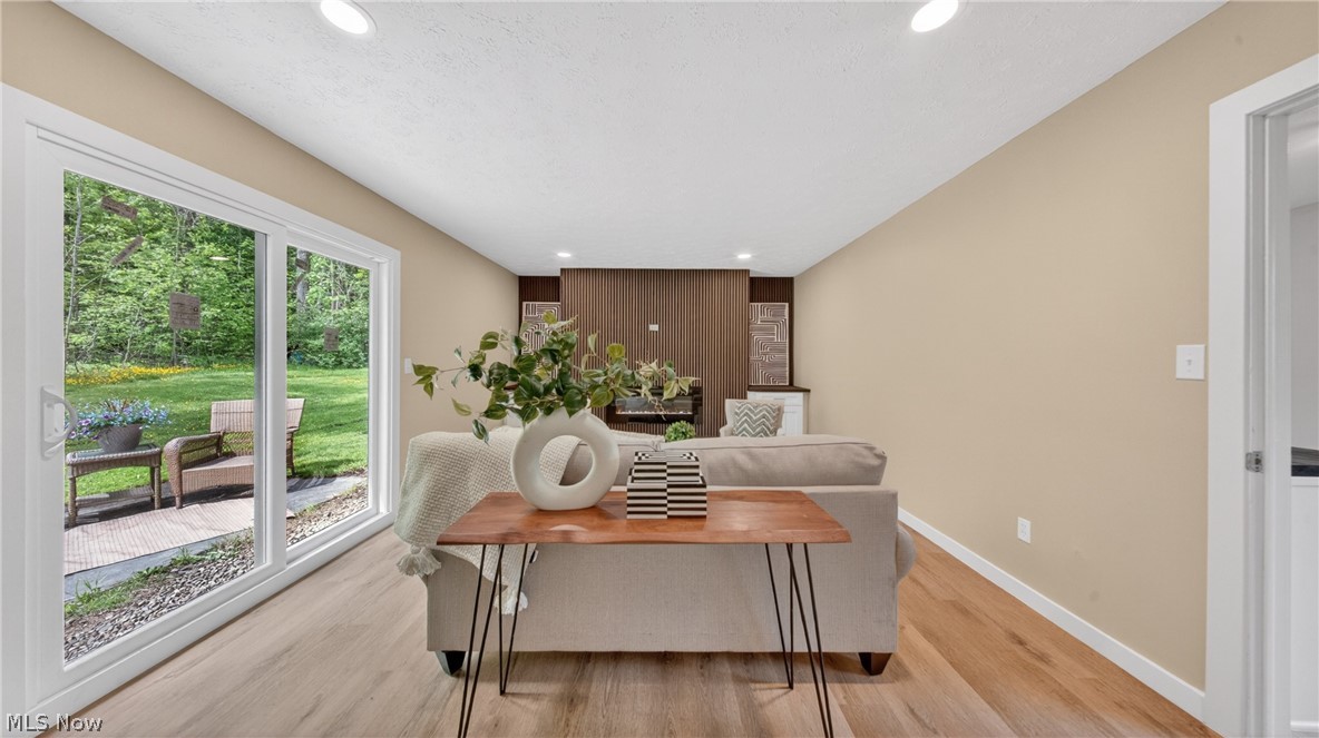 8821 Valley Lane Chagrin Falls OH 44023