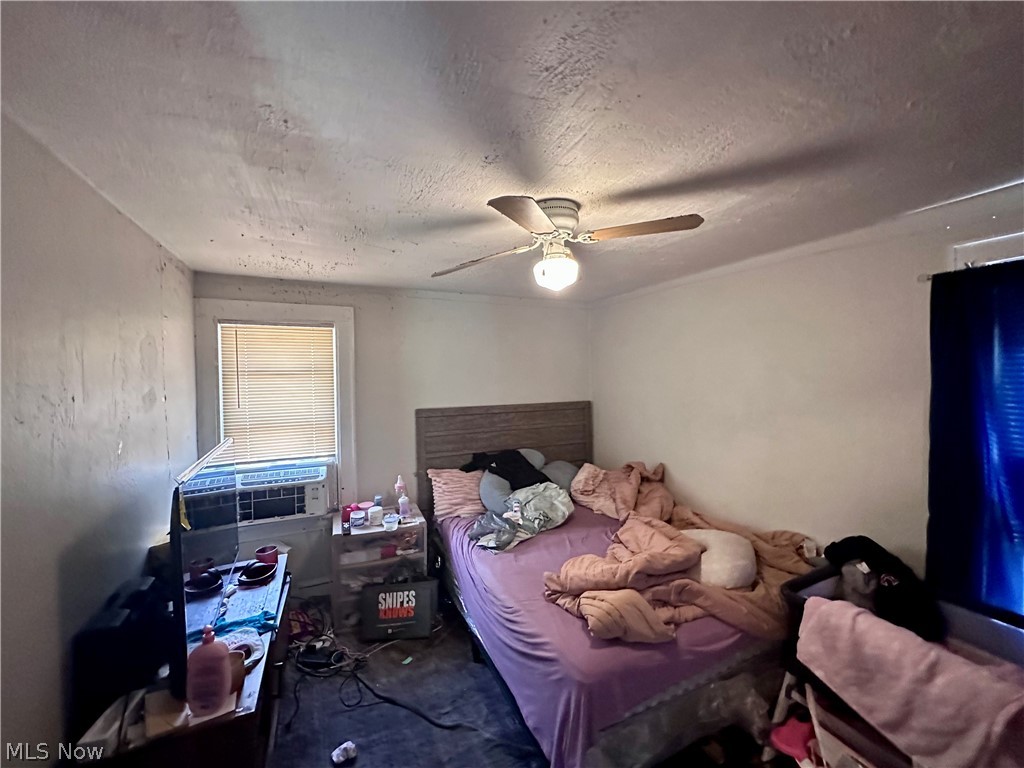1127 East Avenue Akron OH 44307