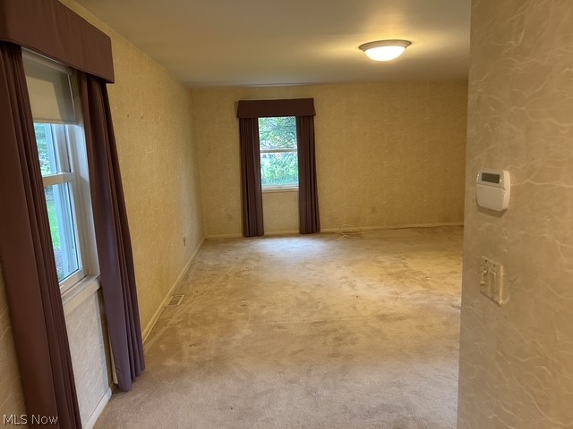 1782 Kenton Circle Lyndhurst OH 44124