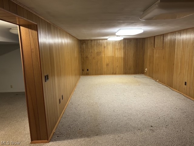 1782 Kenton Circle Lyndhurst OH 44124