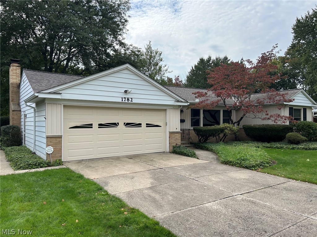 1782 Kenton Circle Lyndhurst OH 44124