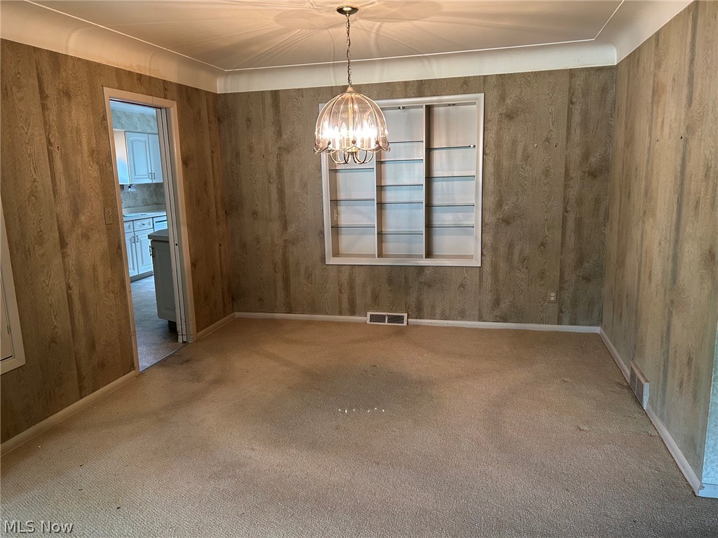 1782 Kenton Circle Lyndhurst OH 44124