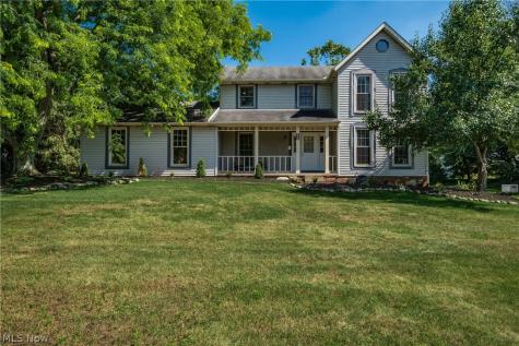 4325 Larchwood Circle NW Canton OH 44718