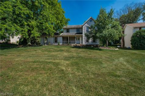 4325 Larchwood Circle NW Canton OH 44718