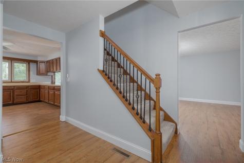 4325 Larchwood Circle NW Canton OH 44718