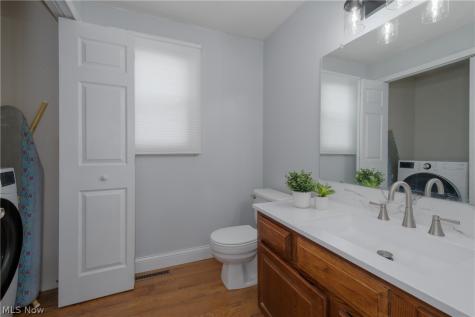 4325 Larchwood Circle NW Canton OH 44718
