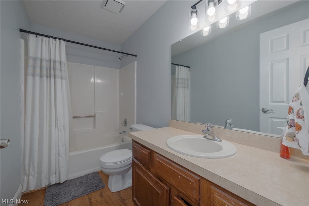 4325 Larchwood Circle NW Canton OH 44718
