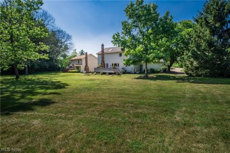 4325 Larchwood Circle NW Canton OH 44718