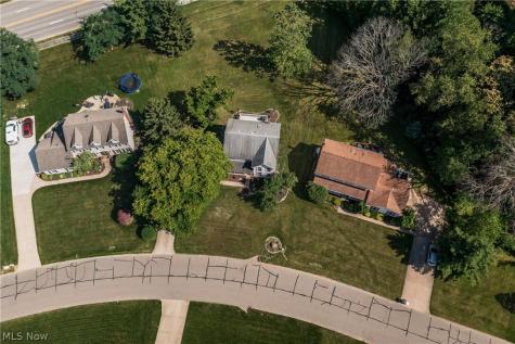 4325 Larchwood Circle NW Canton OH 44718