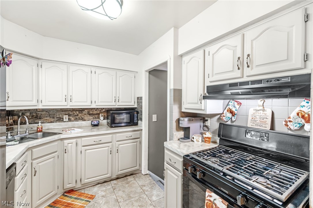 3710 W Pleasant Valley Road Parma OH 44134