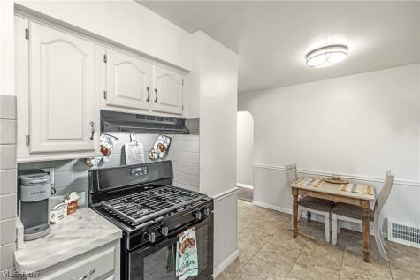 3710 W Pleasant Valley Road Parma OH 44134