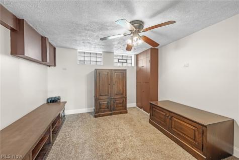 3710 W Pleasant Valley Road Parma OH 44134
