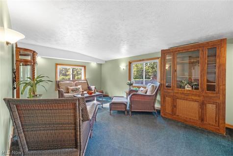 3710 W Pleasant Valley Road Parma OH 44134
