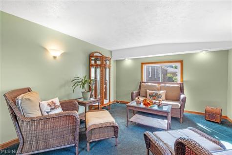 3710 W Pleasant Valley Road Parma OH 44134