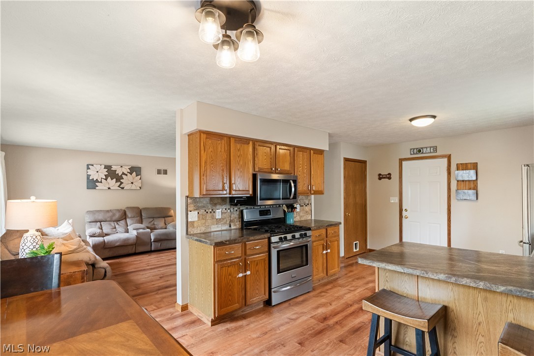 835 Johnny K Boulevard Hubbard OH 44425
