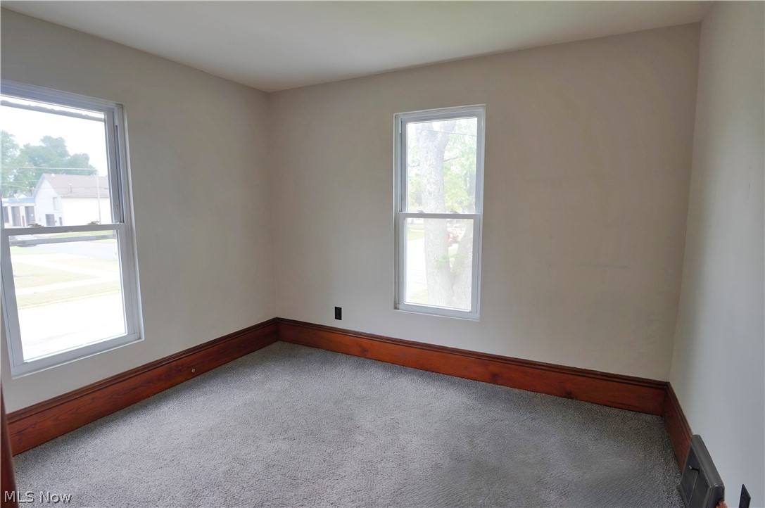 292 2nd Street SE Carrollton OH 44615
