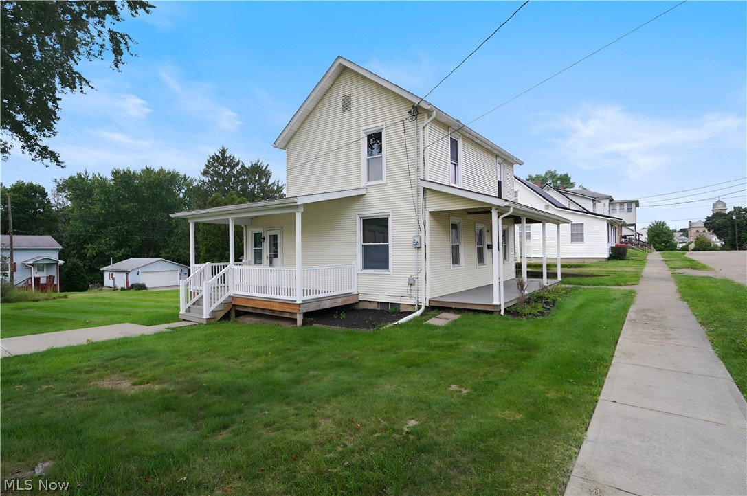 292 2nd Street SE Carrollton OH 44615