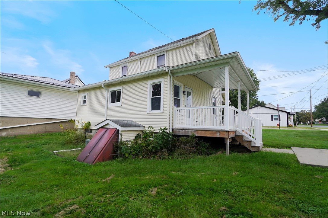 292 2nd Street SE Carrollton OH 44615