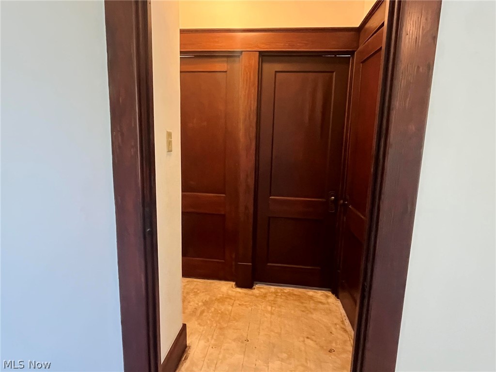363 Spring Street Struthers OH 44471