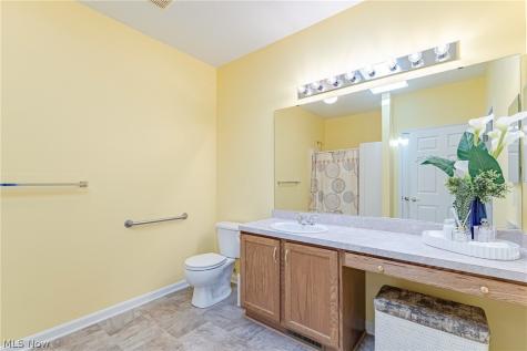 10384 Rock Ledge Way North Royalton OH 44133