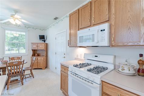 10384 Rock Ledge Way North Royalton OH 44133