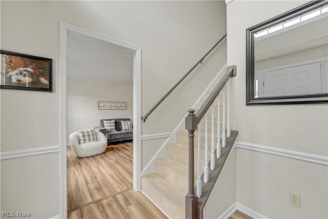 141 Mccleary Court Sagamore Hills OH 44067
