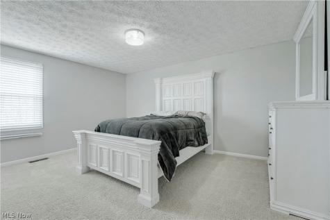 141 Mccleary Court Sagamore Hills OH 44067