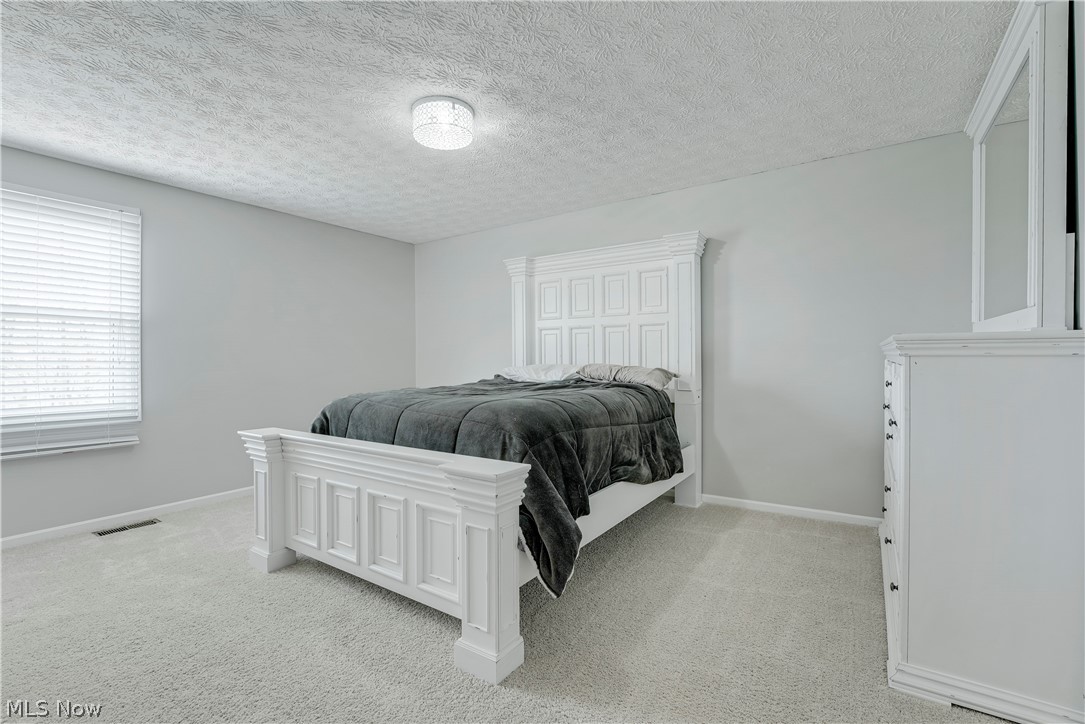 141 Mccleary Court Sagamore Hills OH 44067