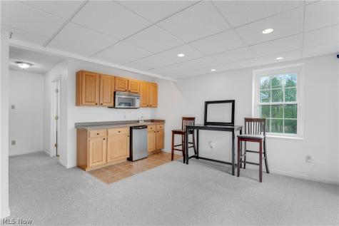141 Mccleary Court Sagamore Hills OH 44067