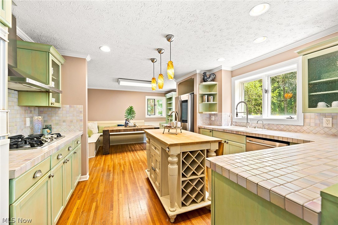 1375 N Revere Road Akron OH 44333