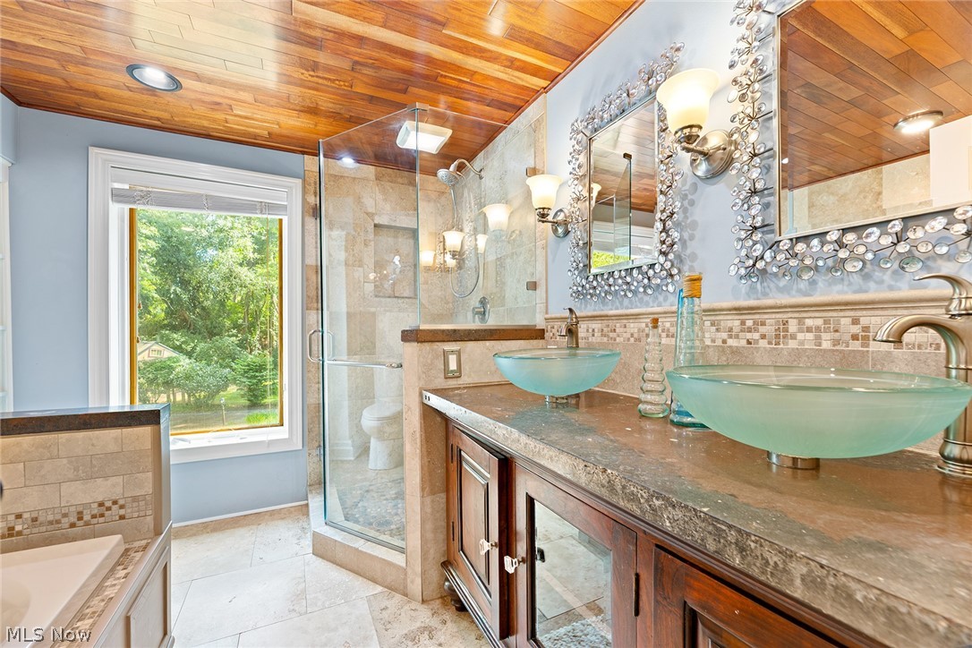 1375 N Revere Road Akron OH 44333