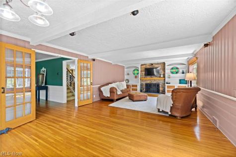 1375 N Revere Road Akron OH 44333
