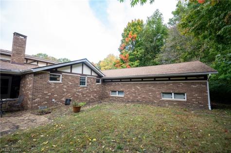 8797 Allen Troy Court Mentor OH 44092