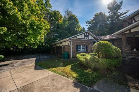 8797 Allen Troy Court Mentor OH 44092