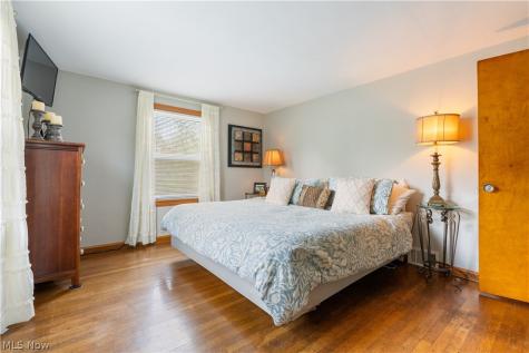 4902 Clardell Avenue SW Canton OH 44706