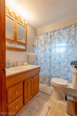 4902 Clardell Avenue SW Canton OH 44706
