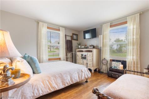 4902 Clardell Avenue SW Canton OH 44706
