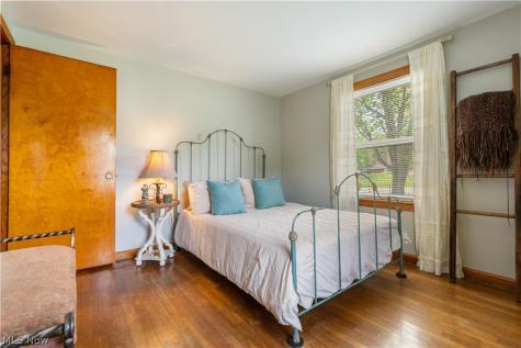 4902 Clardell Avenue SW Canton OH 44706