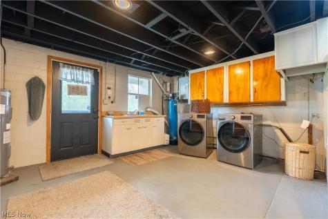 4902 Clardell Avenue SW Canton OH 44706