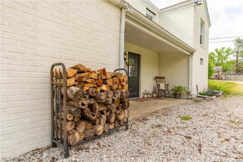 4902 Clardell Avenue SW Canton OH 44706