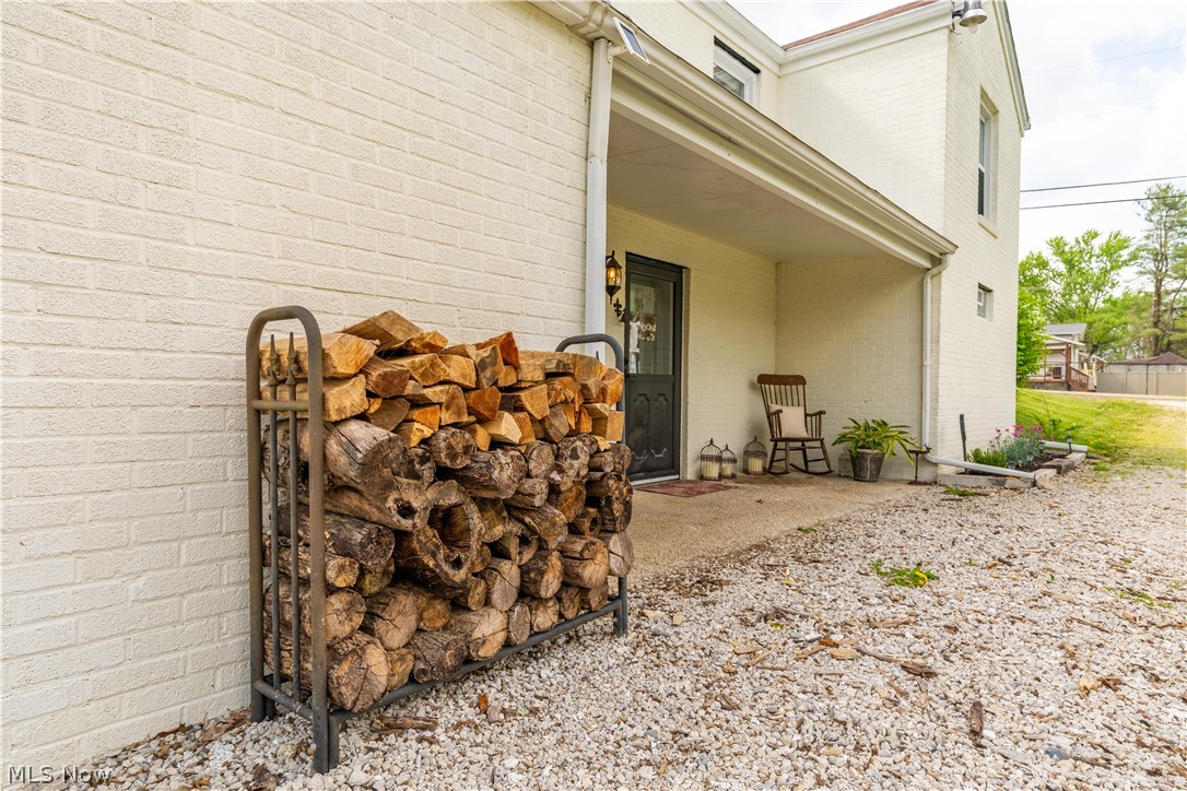 4902 Clardell Avenue SW Canton OH 44706