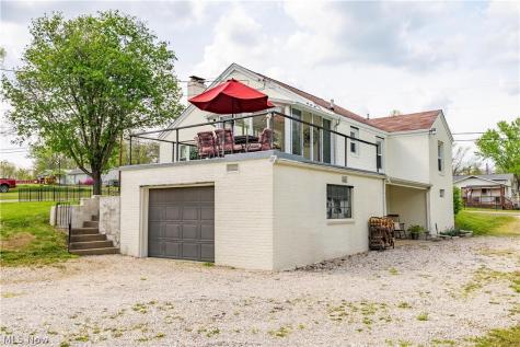4902 Clardell Avenue SW Canton OH 44706