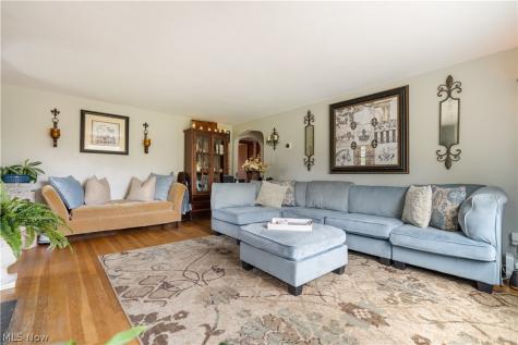 4902 Clardell Avenue SW Canton OH 44706