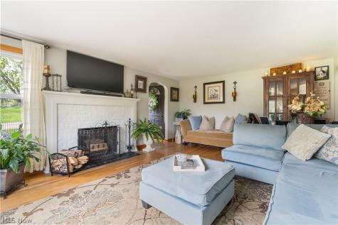 4902 Clardell Avenue SW Canton OH 44706
