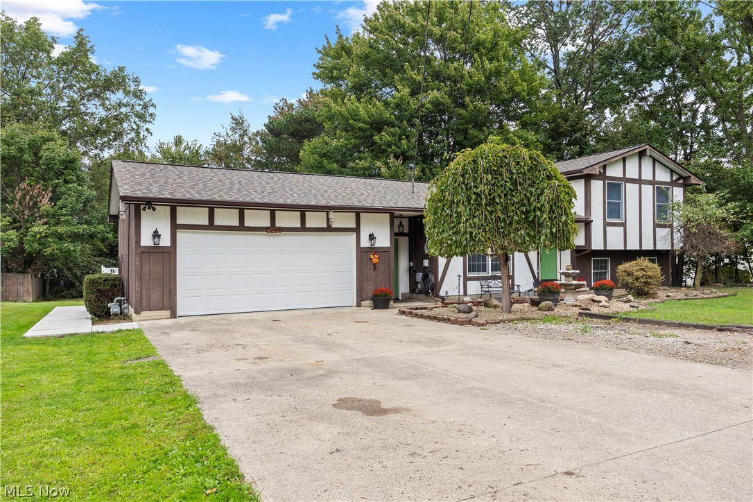 749 Glantz Drive Lorain OH 44055