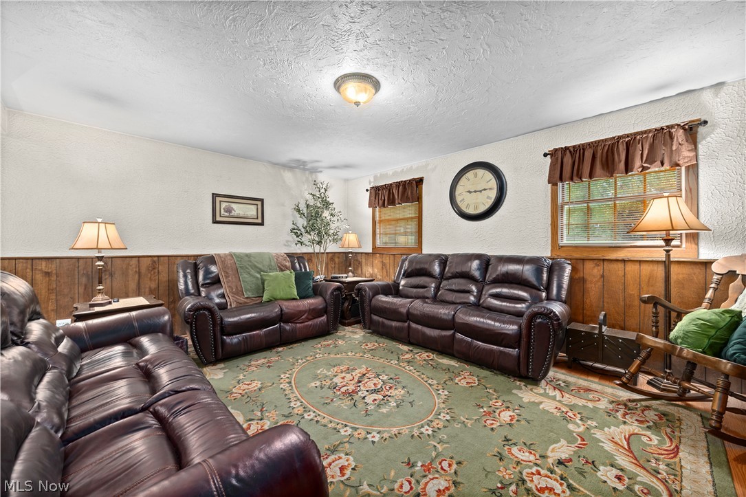 749 Glantz Drive Lorain OH 44055