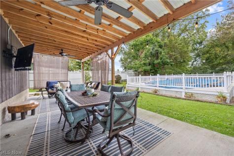 749 Glantz Drive Lorain OH 44055