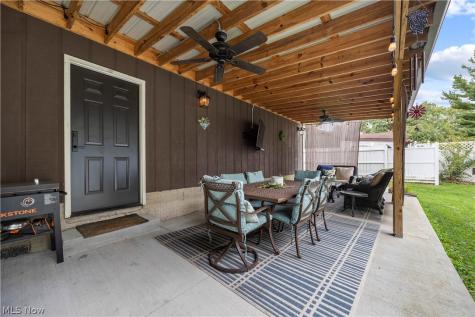 749 Glantz Drive Lorain OH 44055